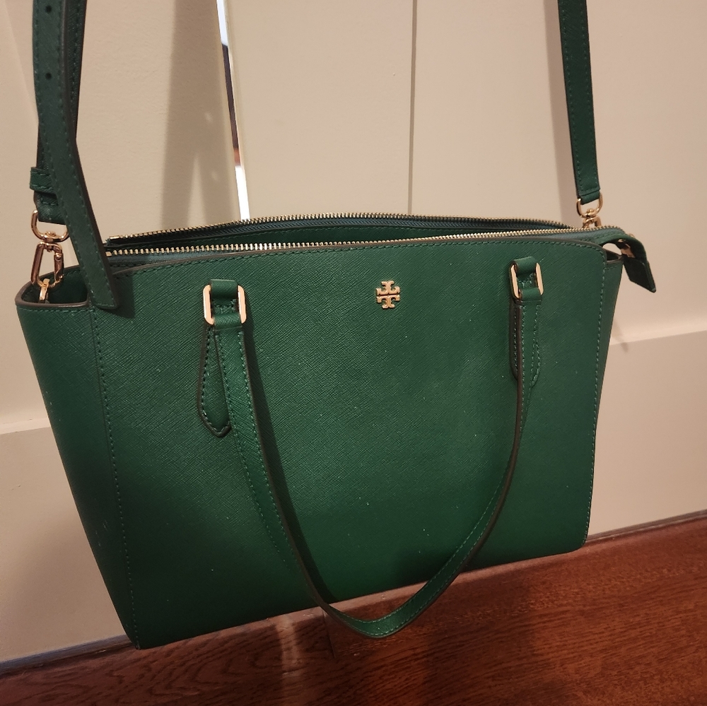 Tory burch tote